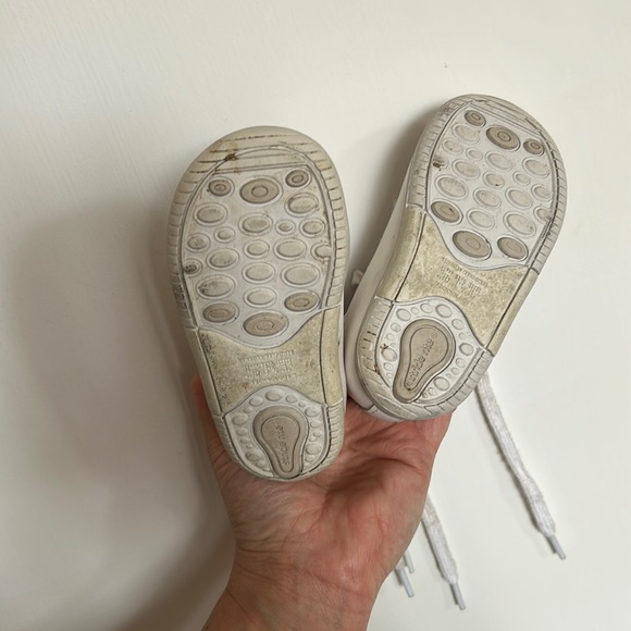 Vintage 5T shoes - Picture 2 of 4